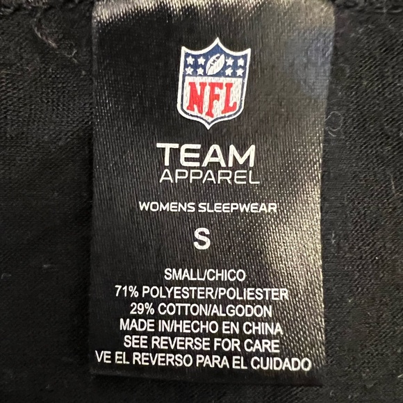 ‼️EUC: Steelers NFL Apparel Women’s V-Neck T-Shirt - S - Picture 2 of 2